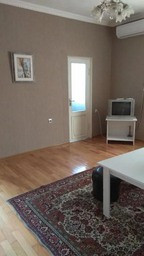 Iren Apartment