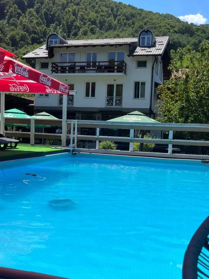 Hotel Neron Bihać