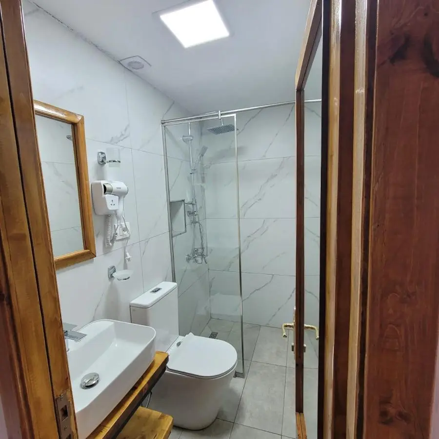 Jona Guest house