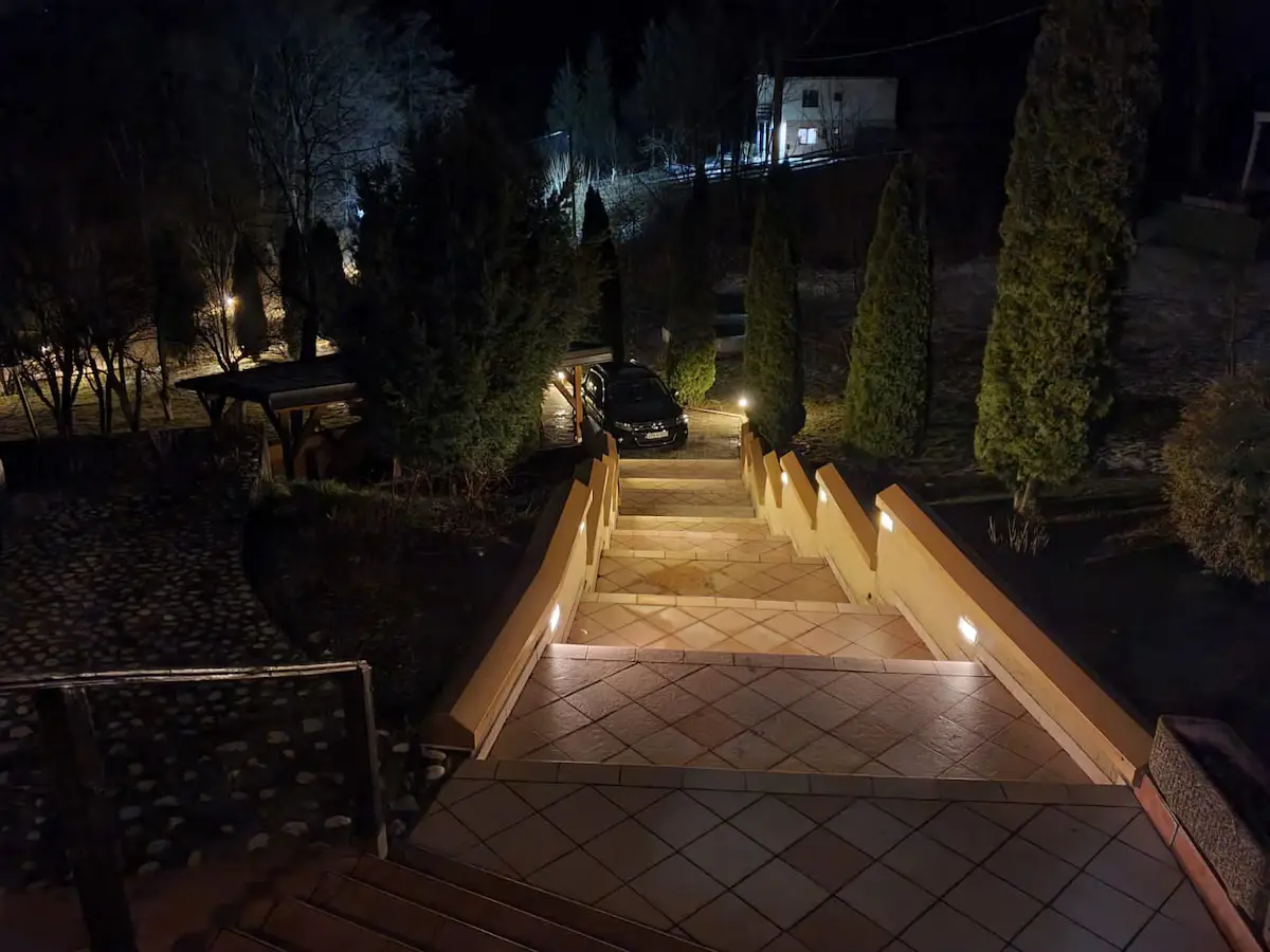luxurious 350 m villa with 4 bedrooms