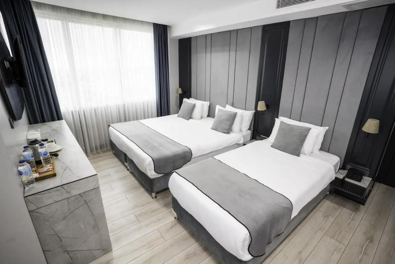 Express Plus Hotel