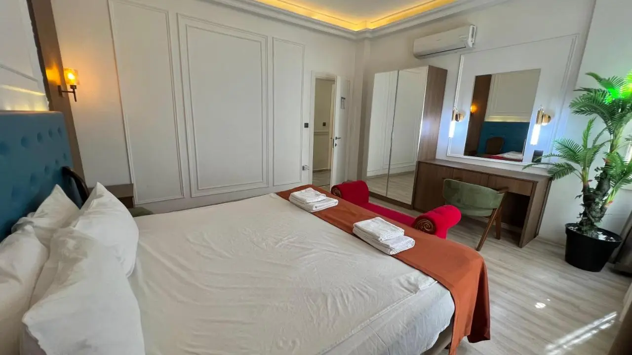 Taksim Square Luxury 4BR Next to Hotels Perfect for Families & Groups