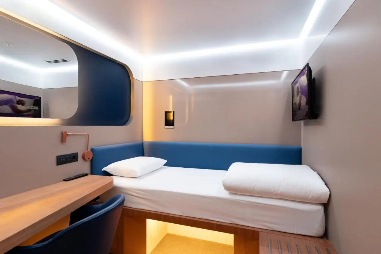 YOTELAIR Istanbul Airport, Duty free - International Transit area