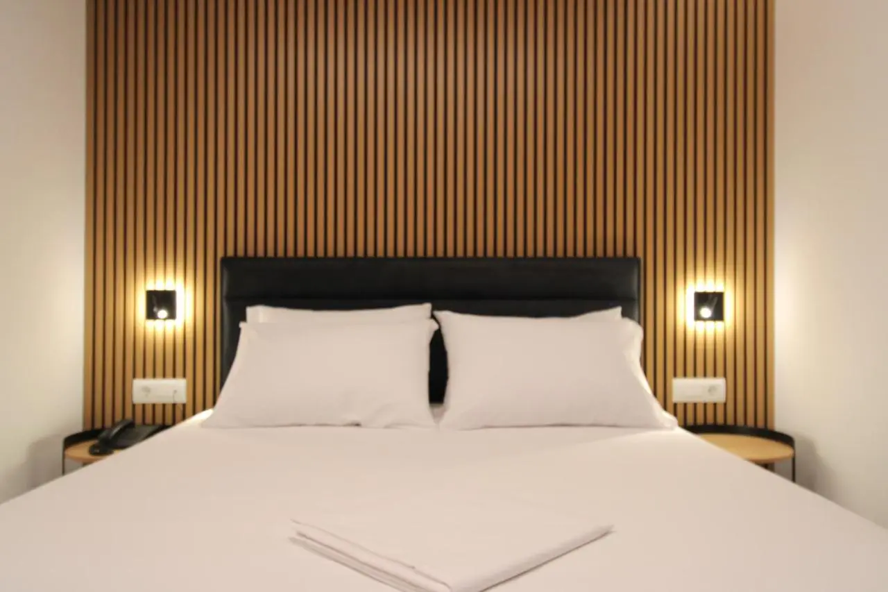 Valmar Hotel