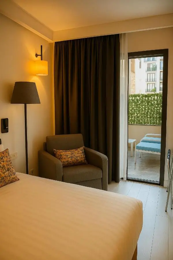 Sparkle Hotel