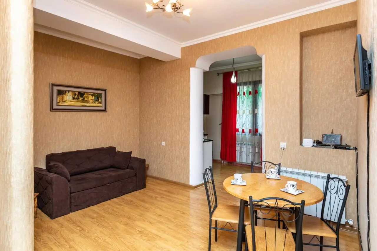 Gnn Cosy Apartment
