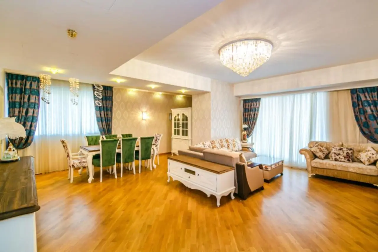Luxury Apartment Nizami street