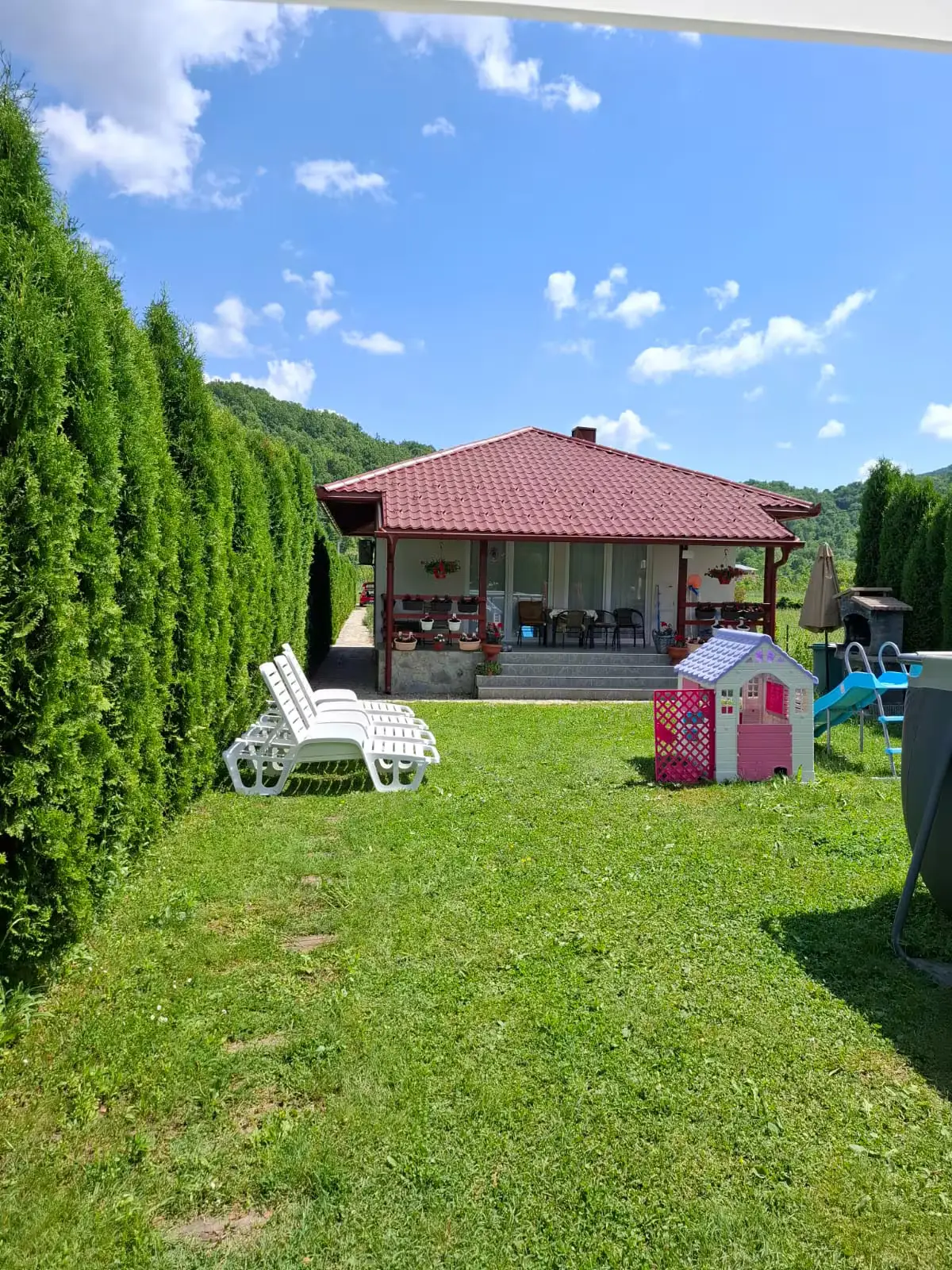 Lamija House