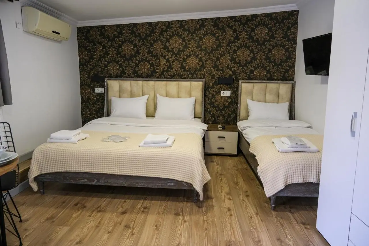 Taksim Neo Pera Suites