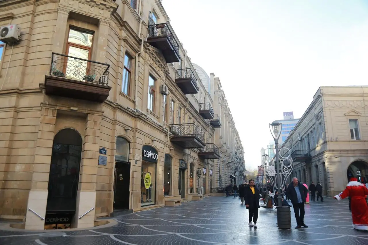 Lacasa Nizami Street Inn Hotel