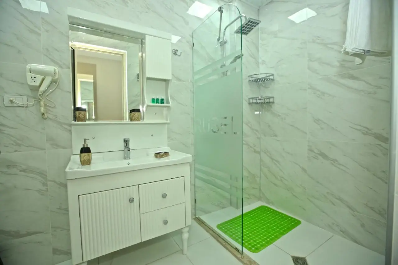 Rusel Park Hotel