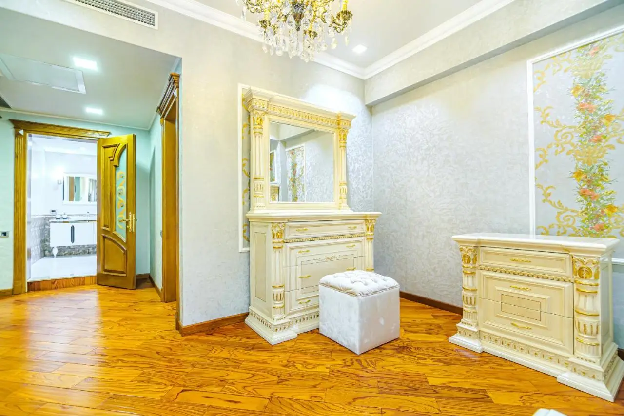 4 Bedroom Luxury Apartment on BAKU