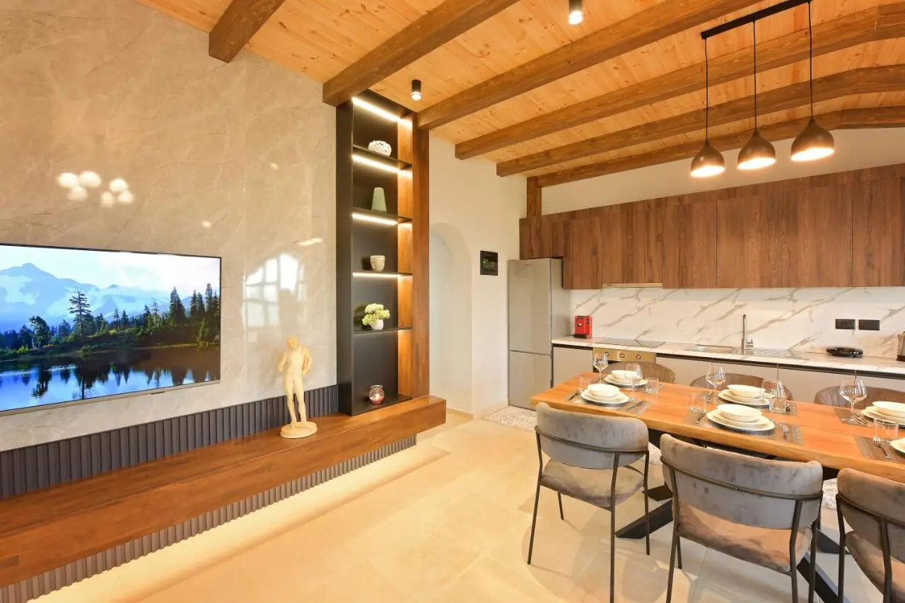 White Pearl Villa