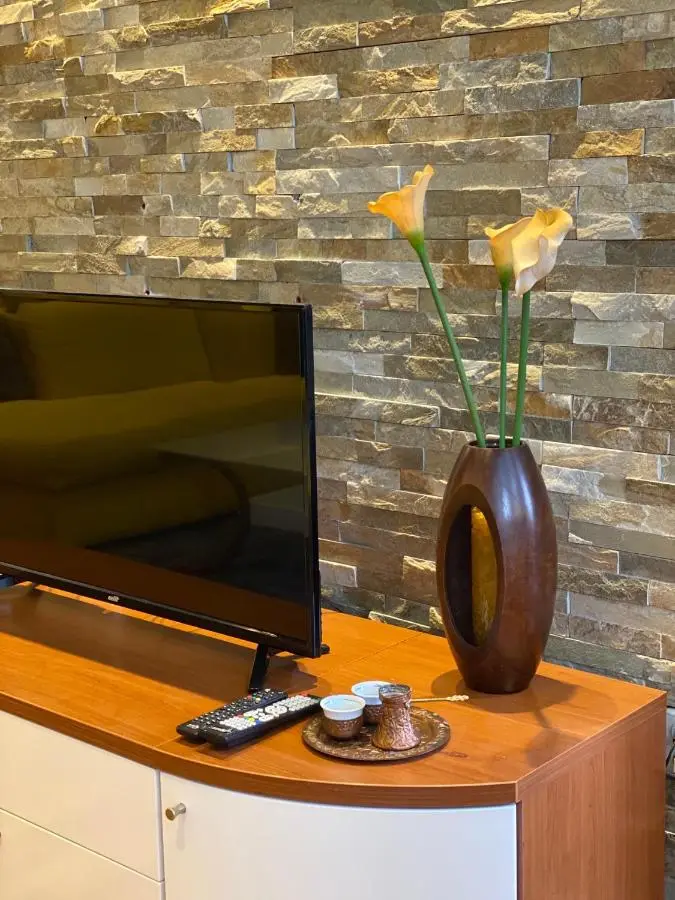 Apartment 8