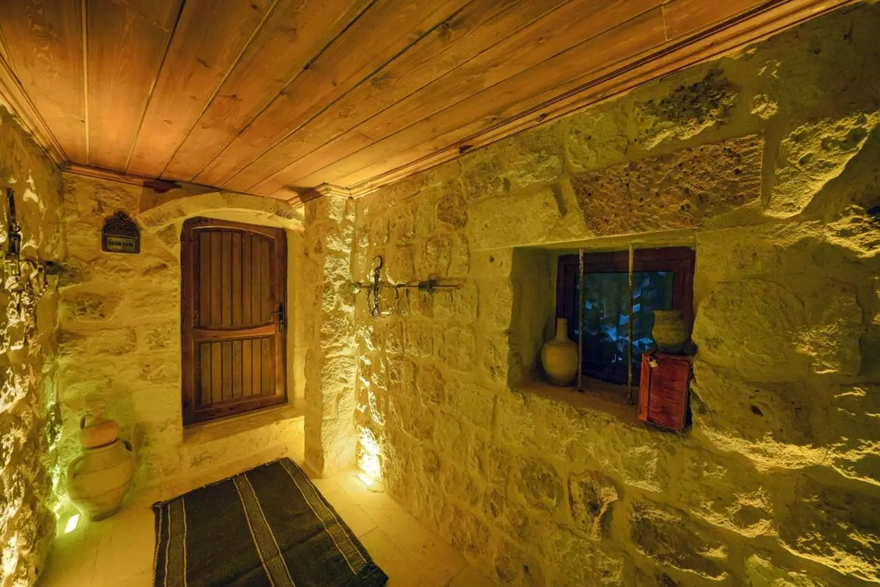Babili Cappadocia Cave