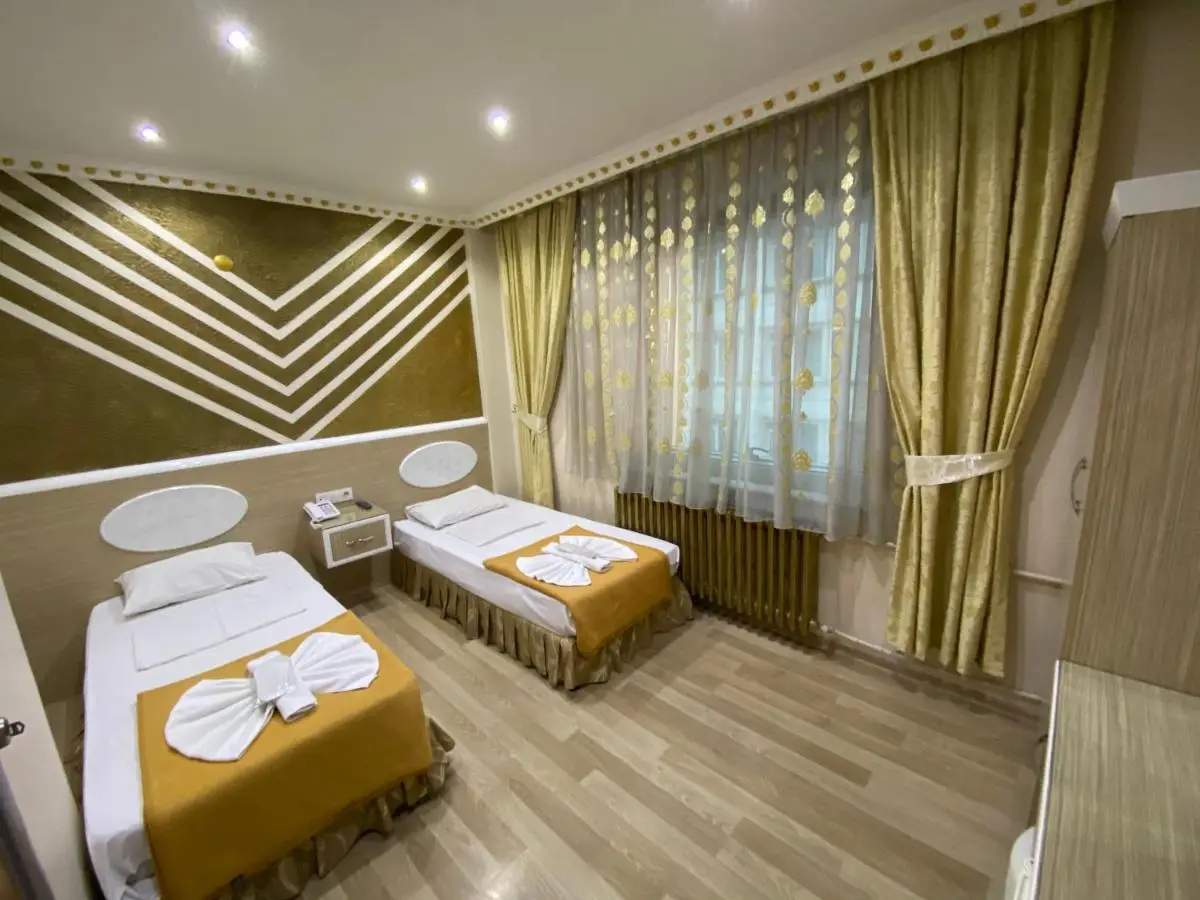 Grand Oral Hotel