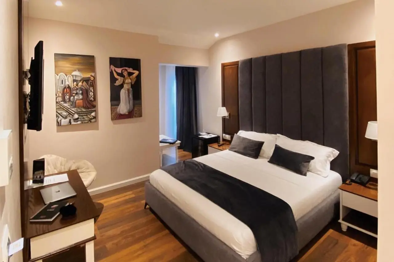 Arberia Palace Hotel