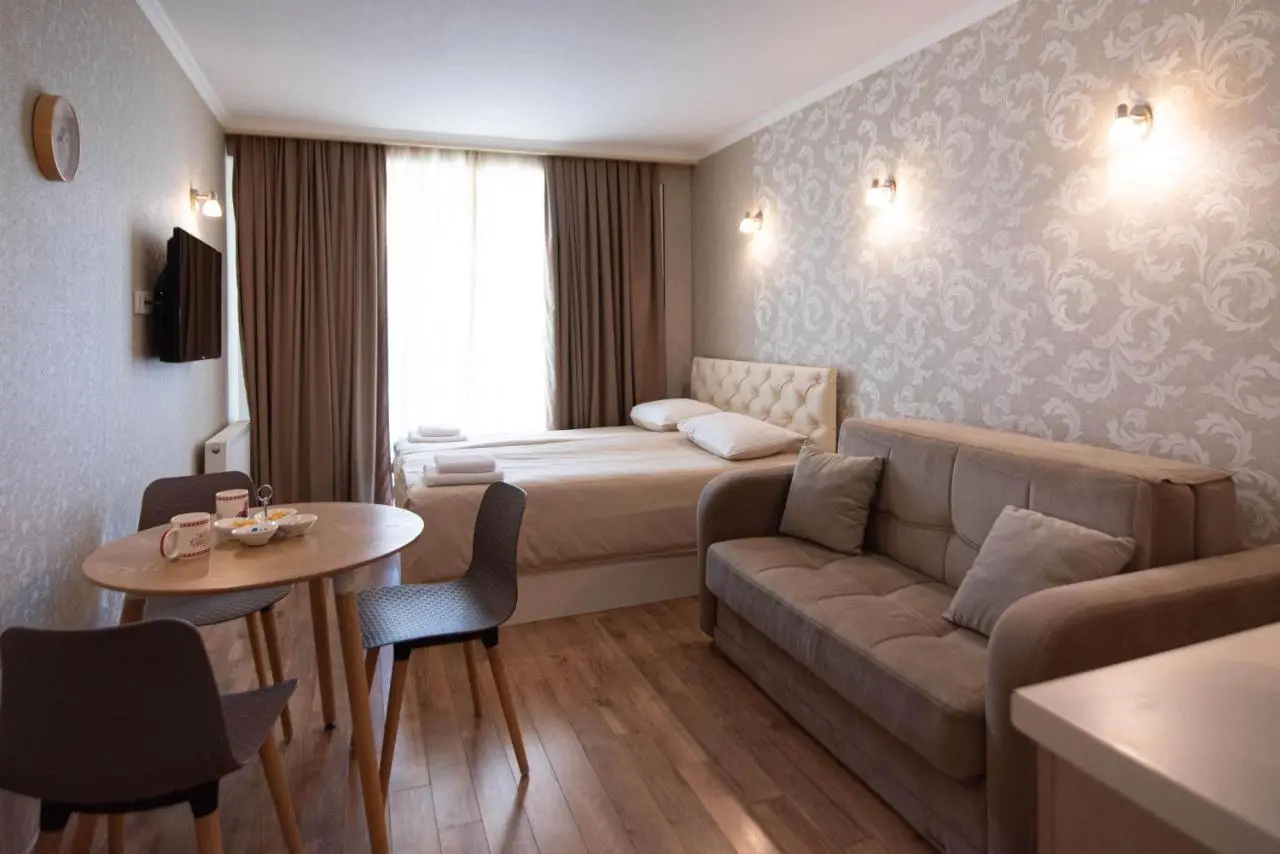 Best location new Gudauri and Own park place!!