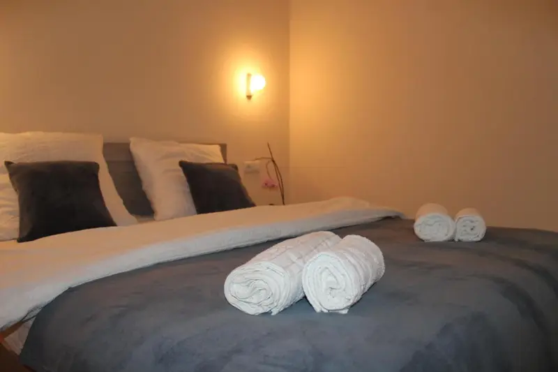 Rooms 3