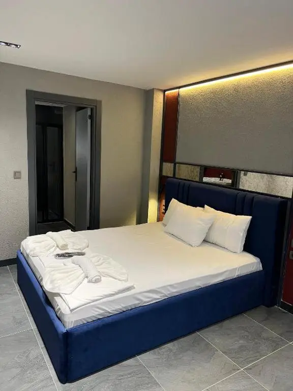 Abone Suites