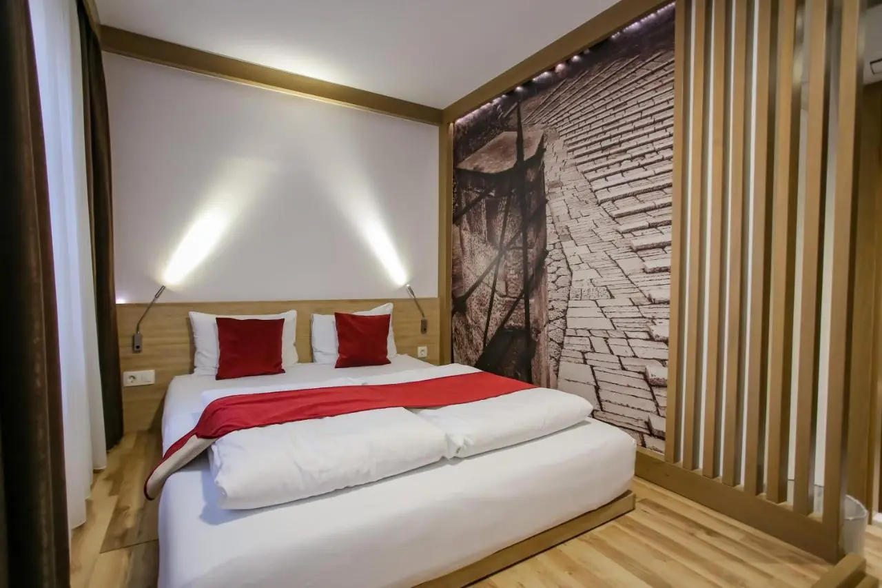 Hotel Emen
