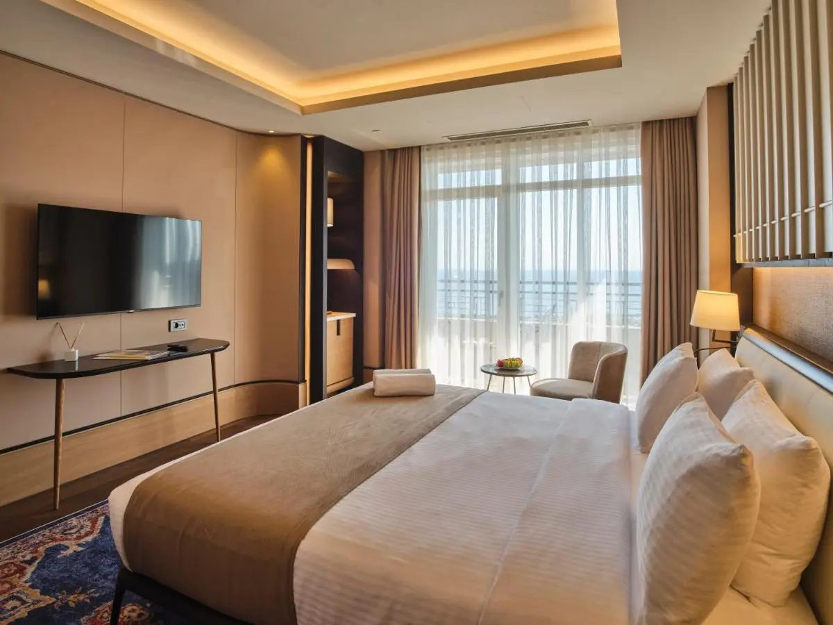 Four-G Hotel Premium