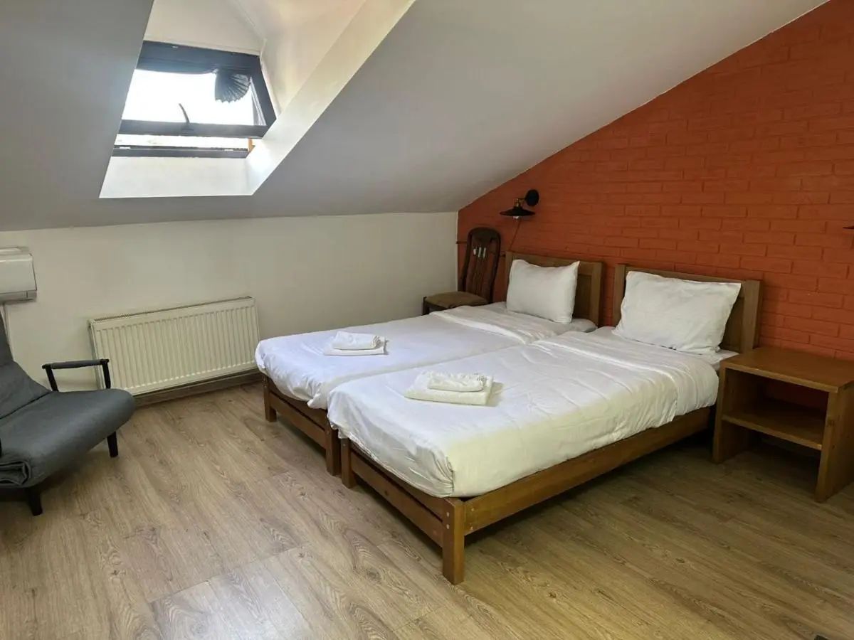 Tbil Inn Hotel