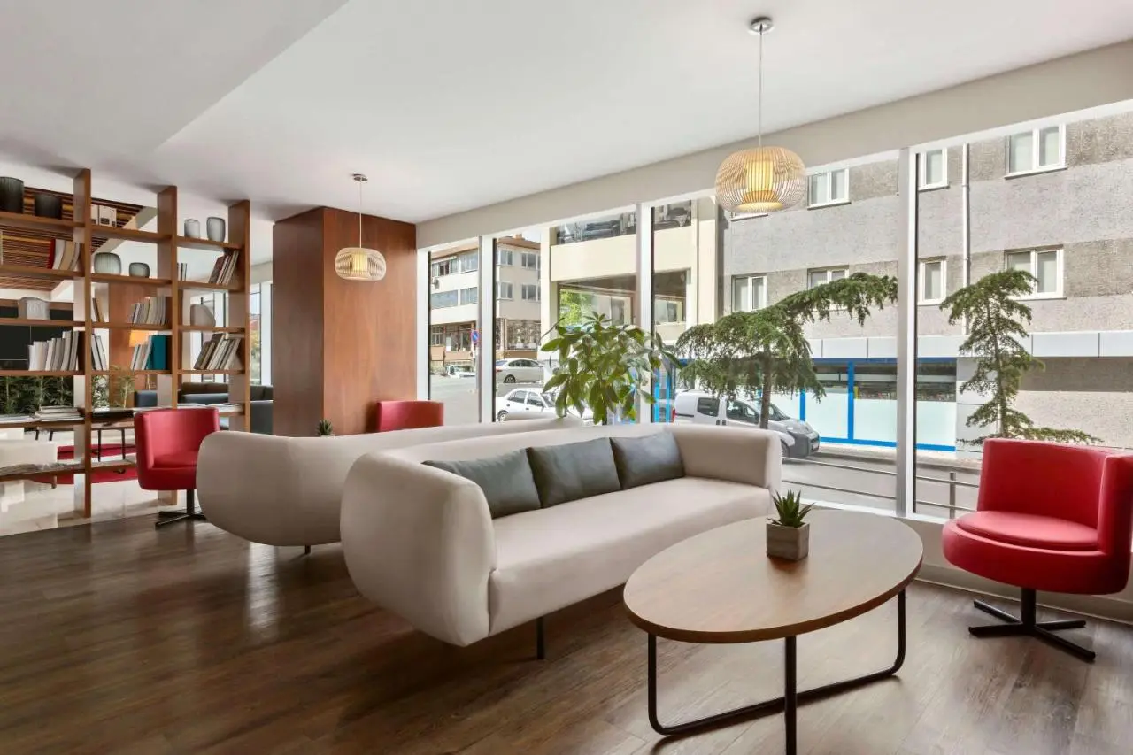 Ramada Encore Istanbul Kartal