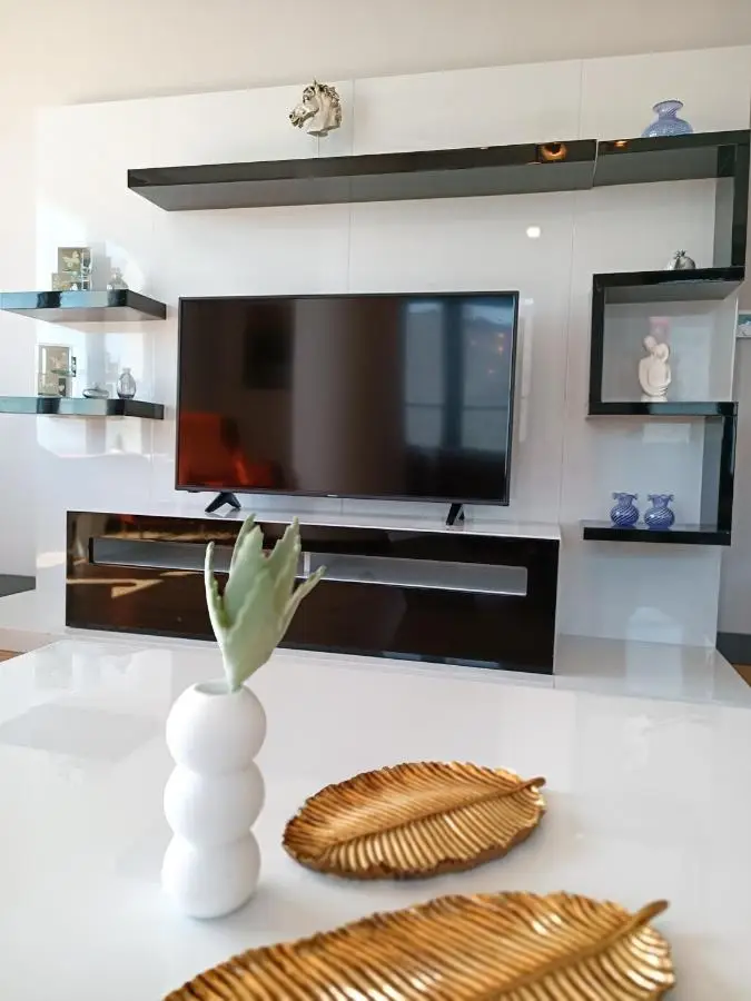 Luxury Fully Equipped 3BR 2BA Apartment by Siena Suites