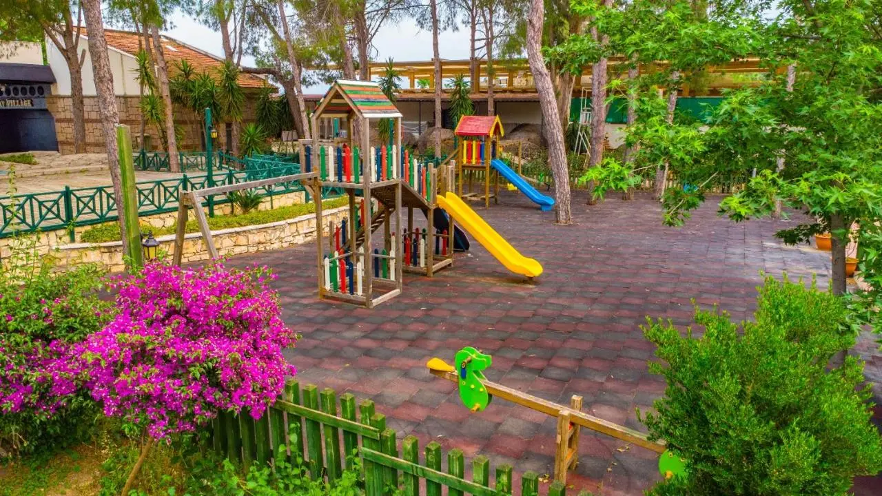 Champion Holiday Village