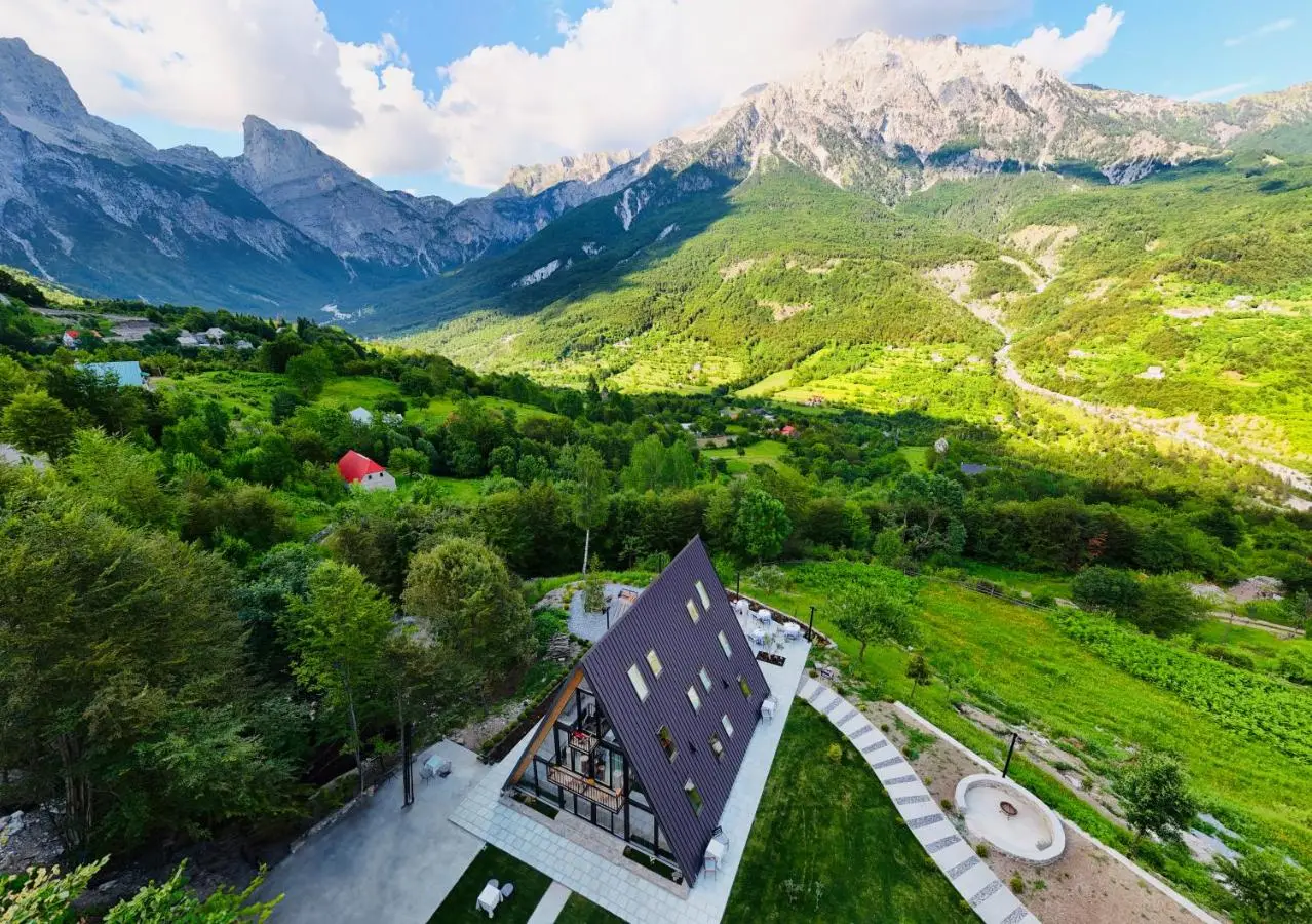 Vidis Chalet Boutique Hotel