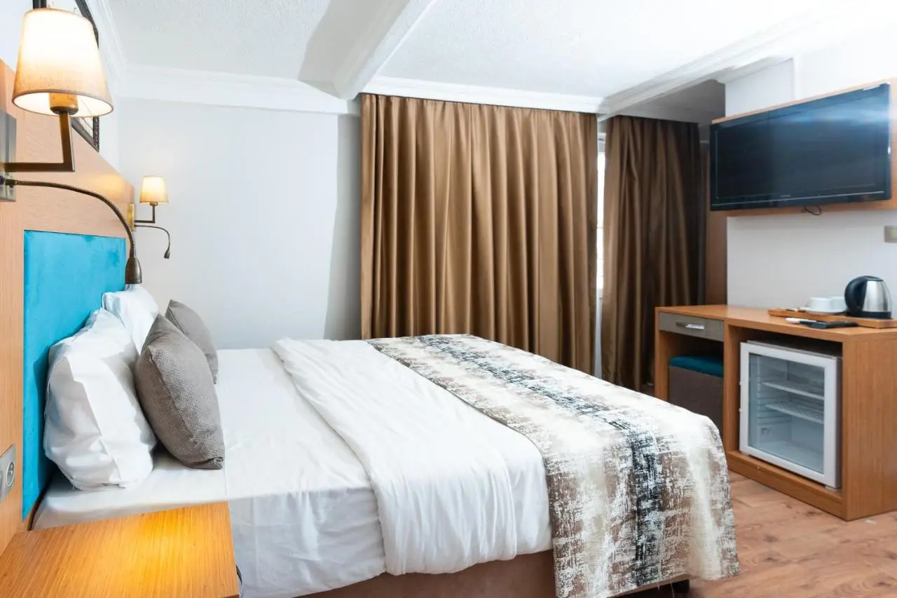 Seatanbul Hotel