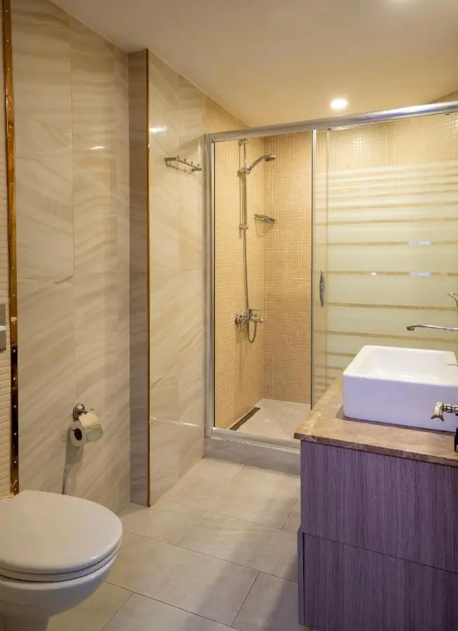 Orya Hotel