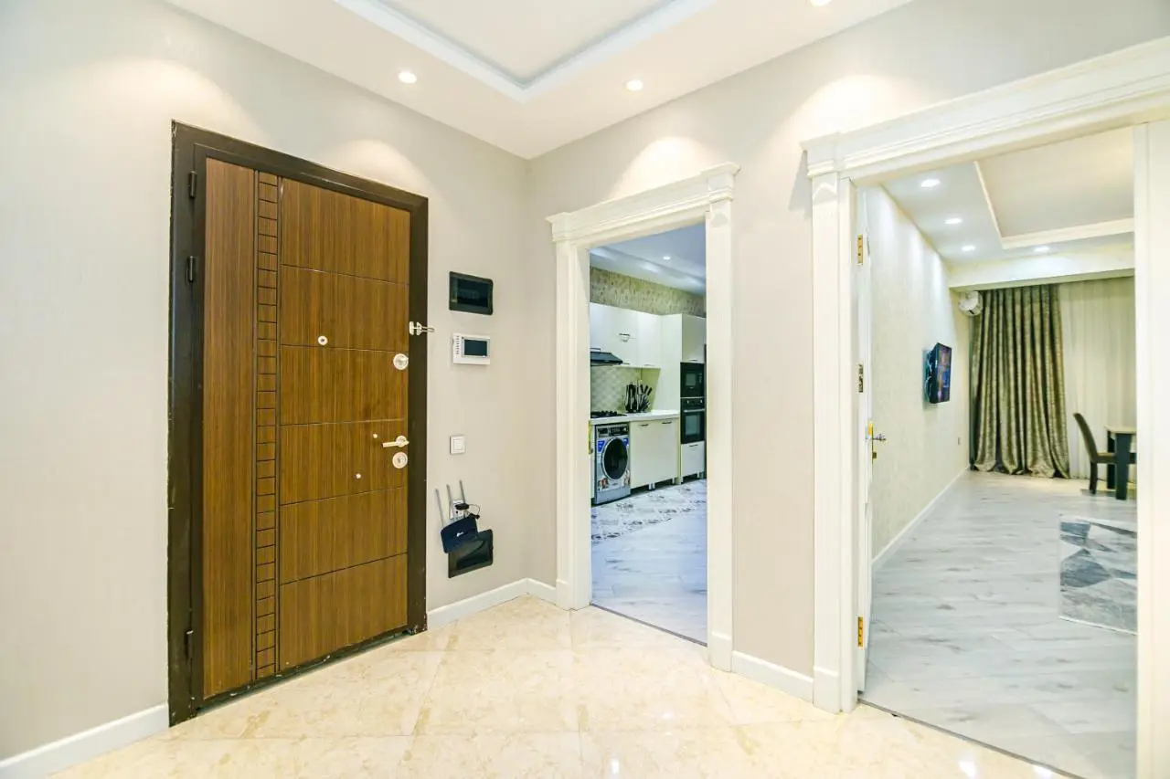 Park Azure Luxury apartment by Baku Housing