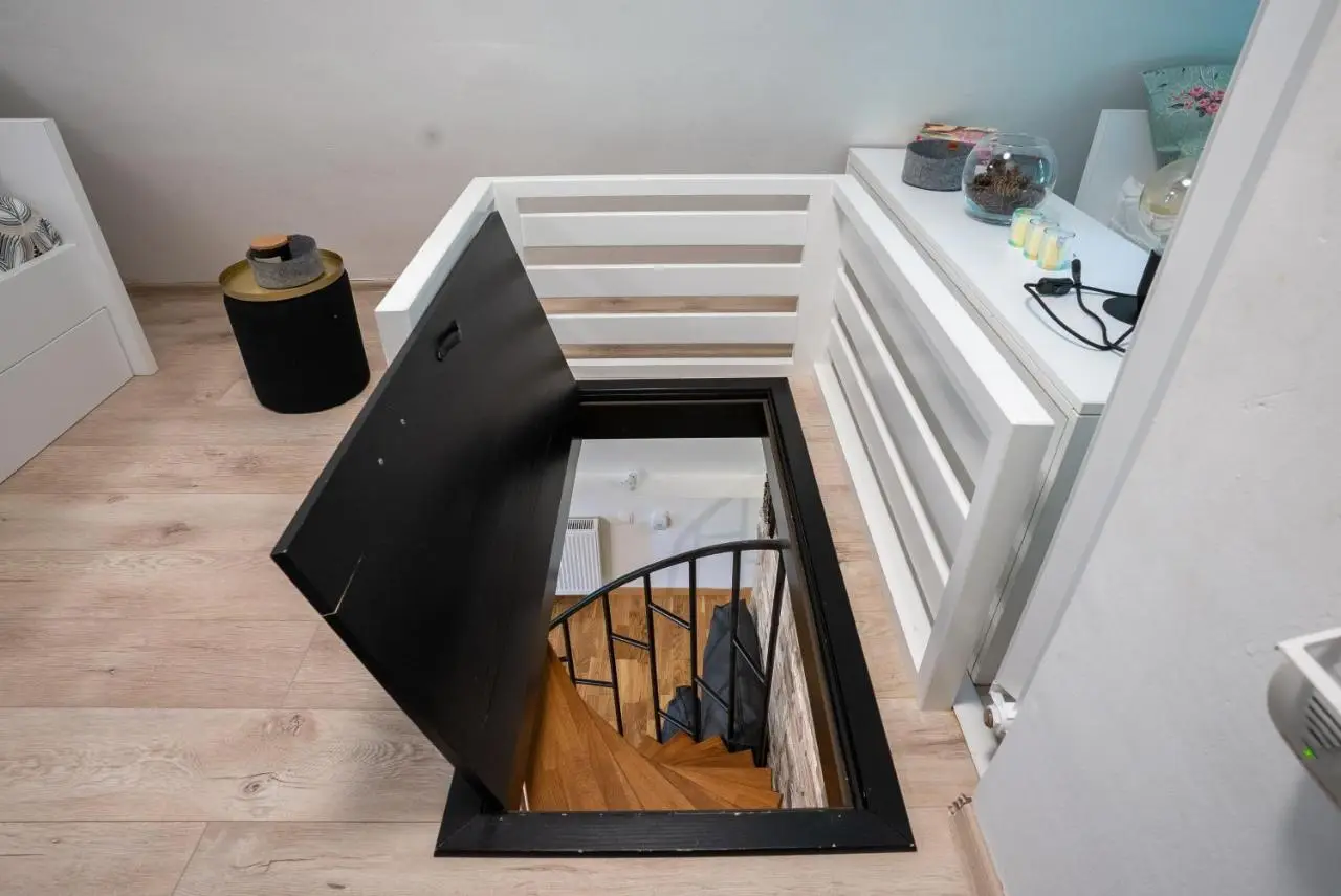 Cozy Love Nest