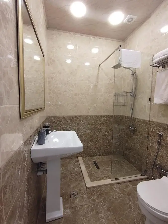London Hotel Baku