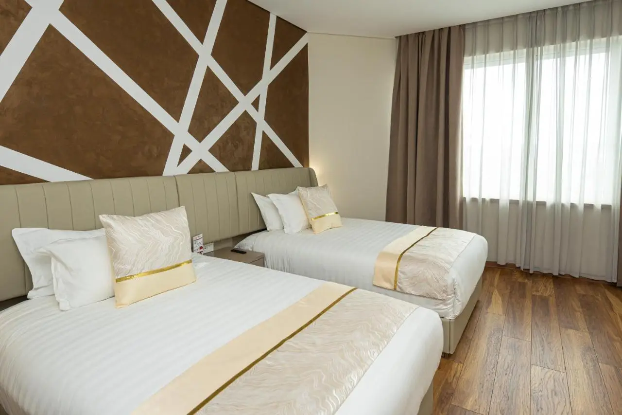 Sky Hotel Tirana