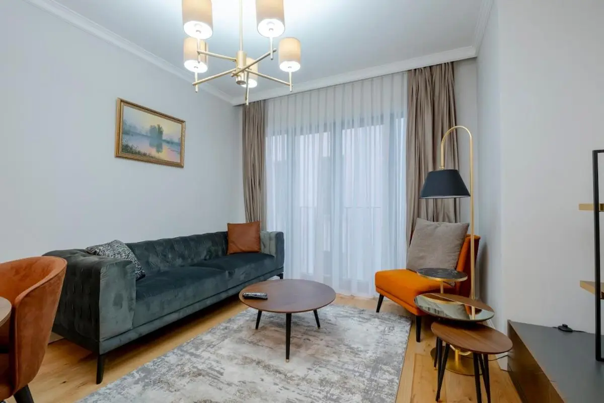 One-Bedroom Residence Apartment in Taksim