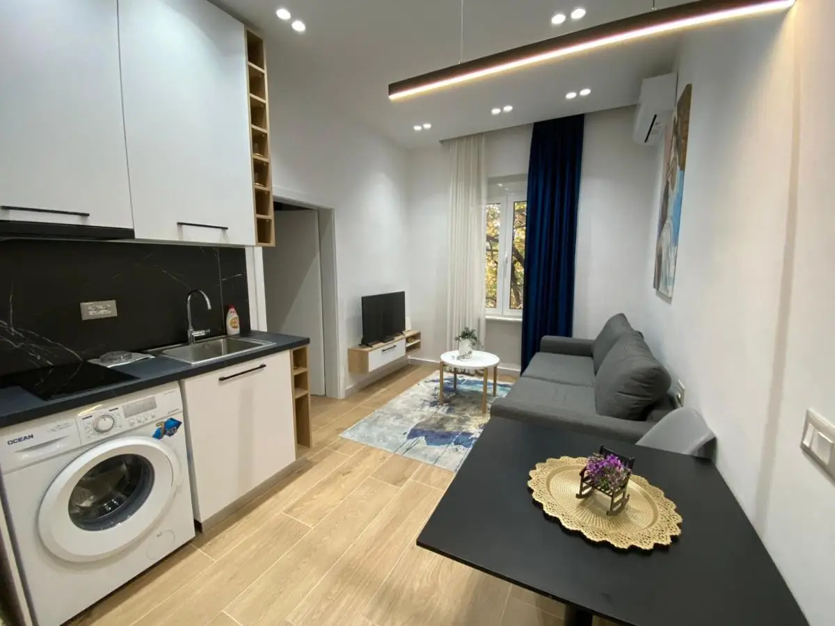 Apartament in Blloku in front of Taiwan