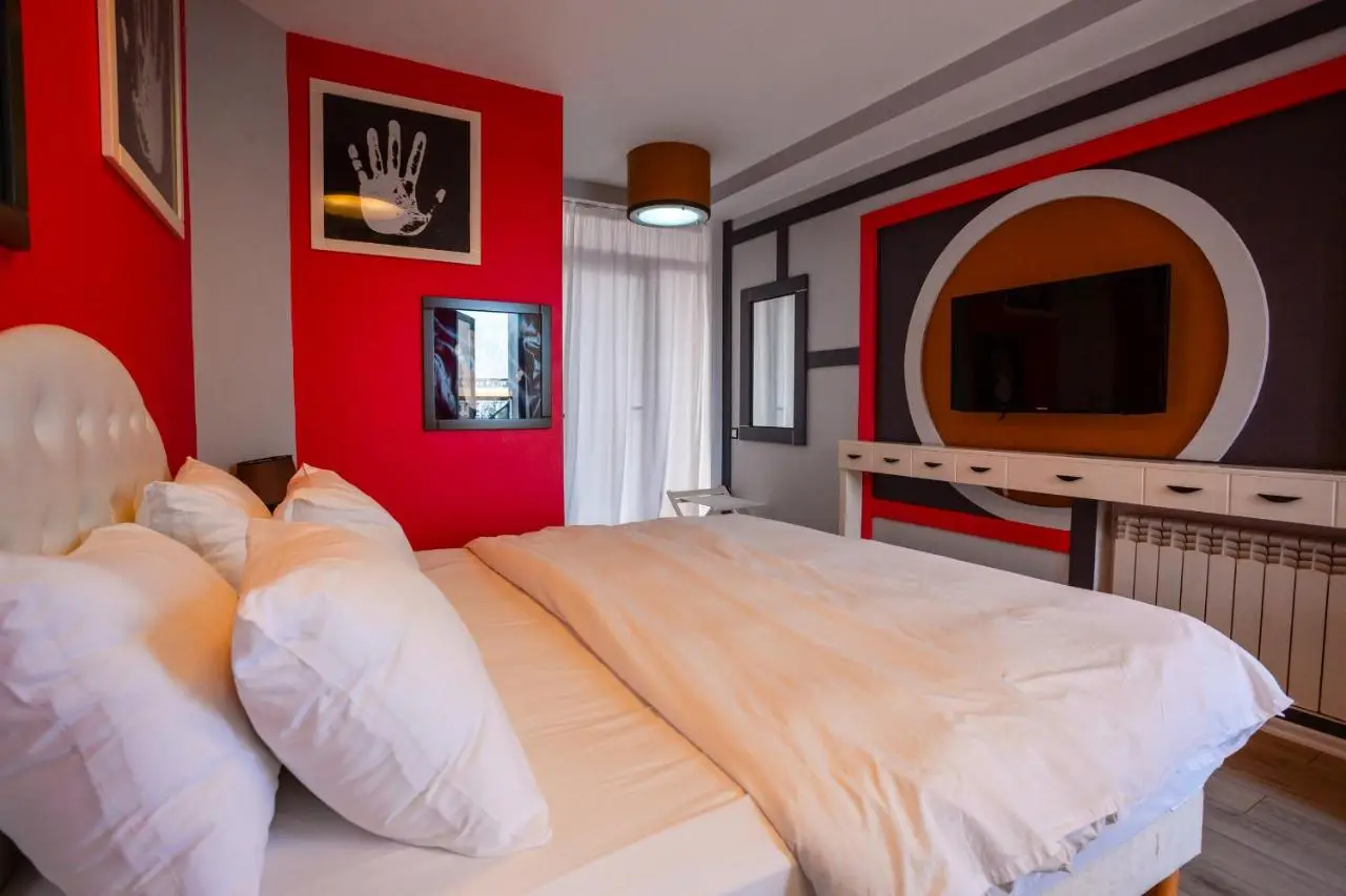 Piazza Boutique Hotel