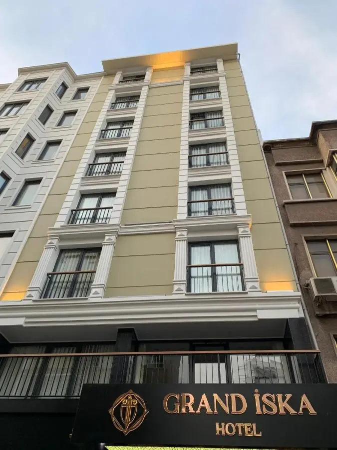 Grand İska Palace
