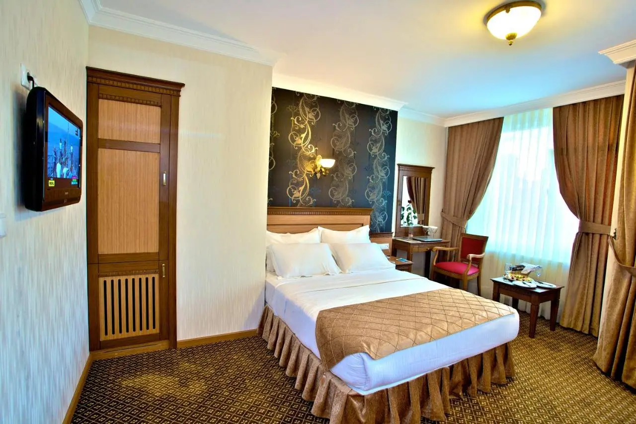 Grand Unal Hotel