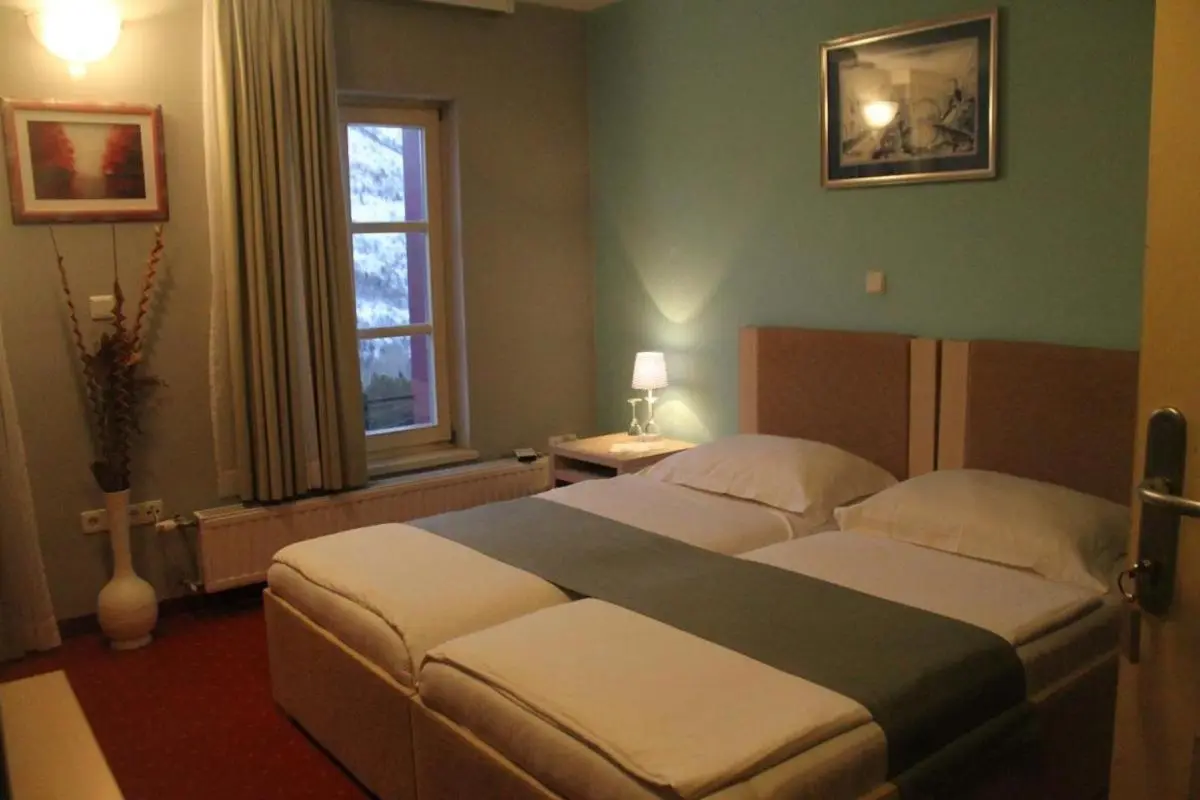 Hotel Snjezna kuca - Nature Park of Bosnia Herzegovina