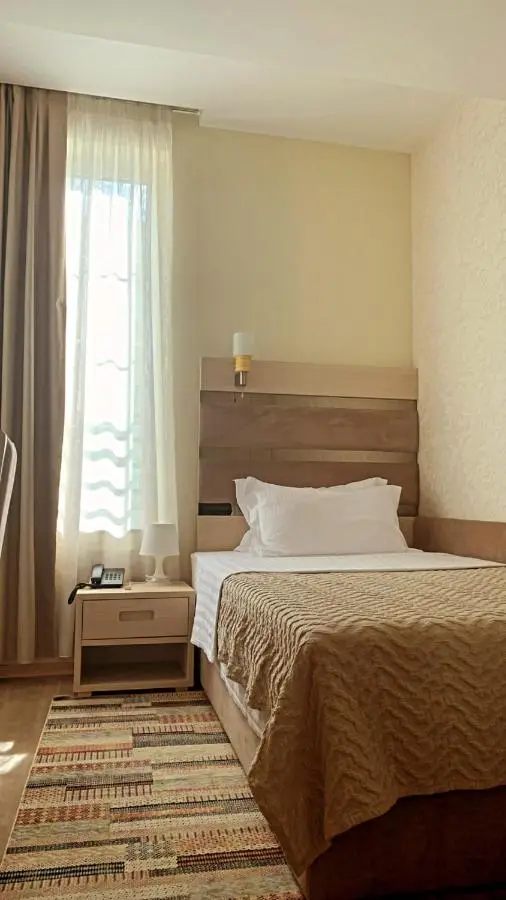Capital Tirana Hotel Bruçi
