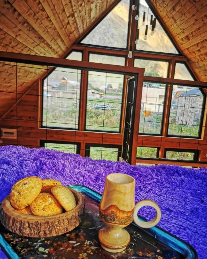 Kazbegi Mountain Cottage MTA-Shi