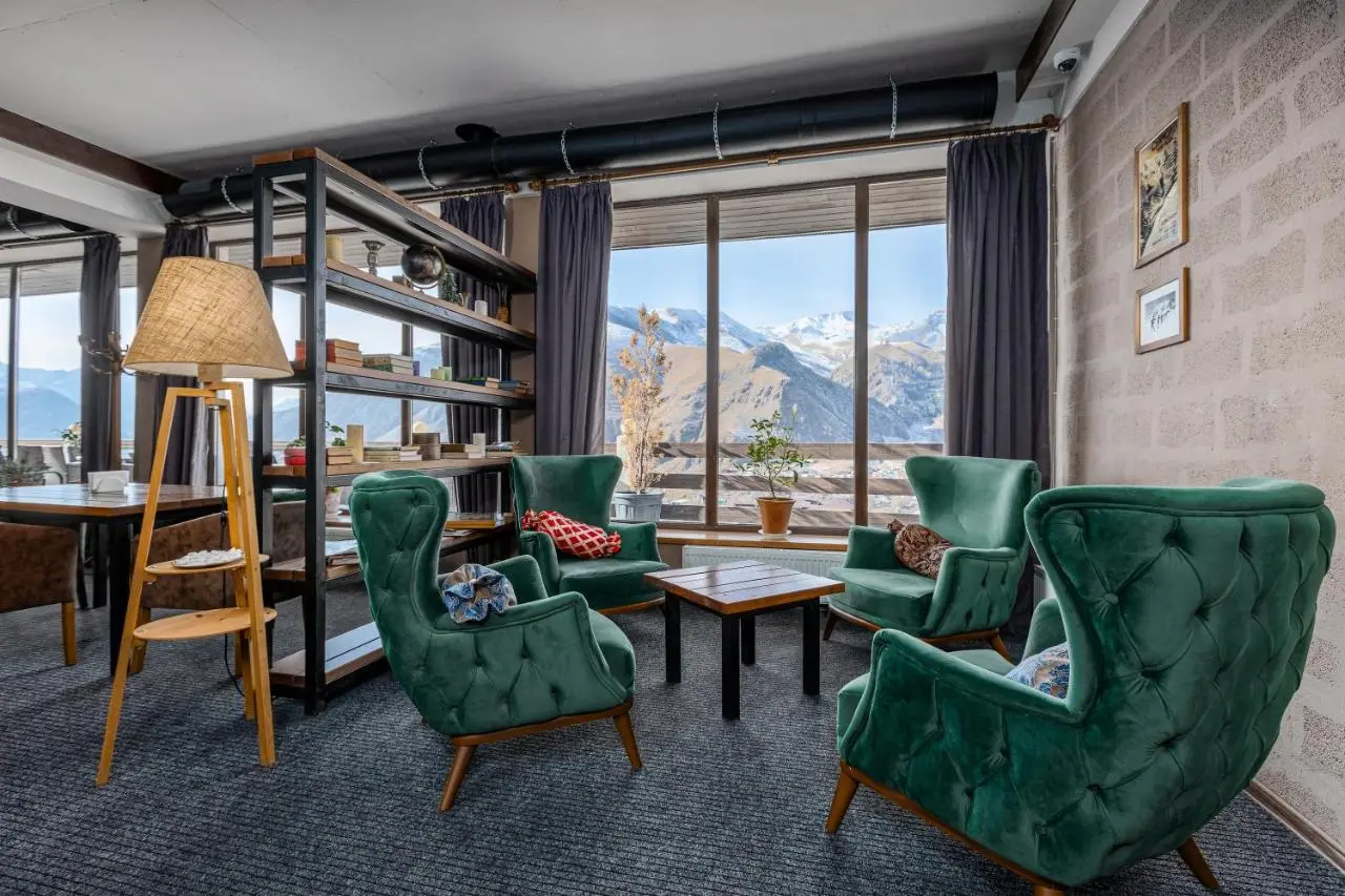 Alpine Lounge Boutique Hotel