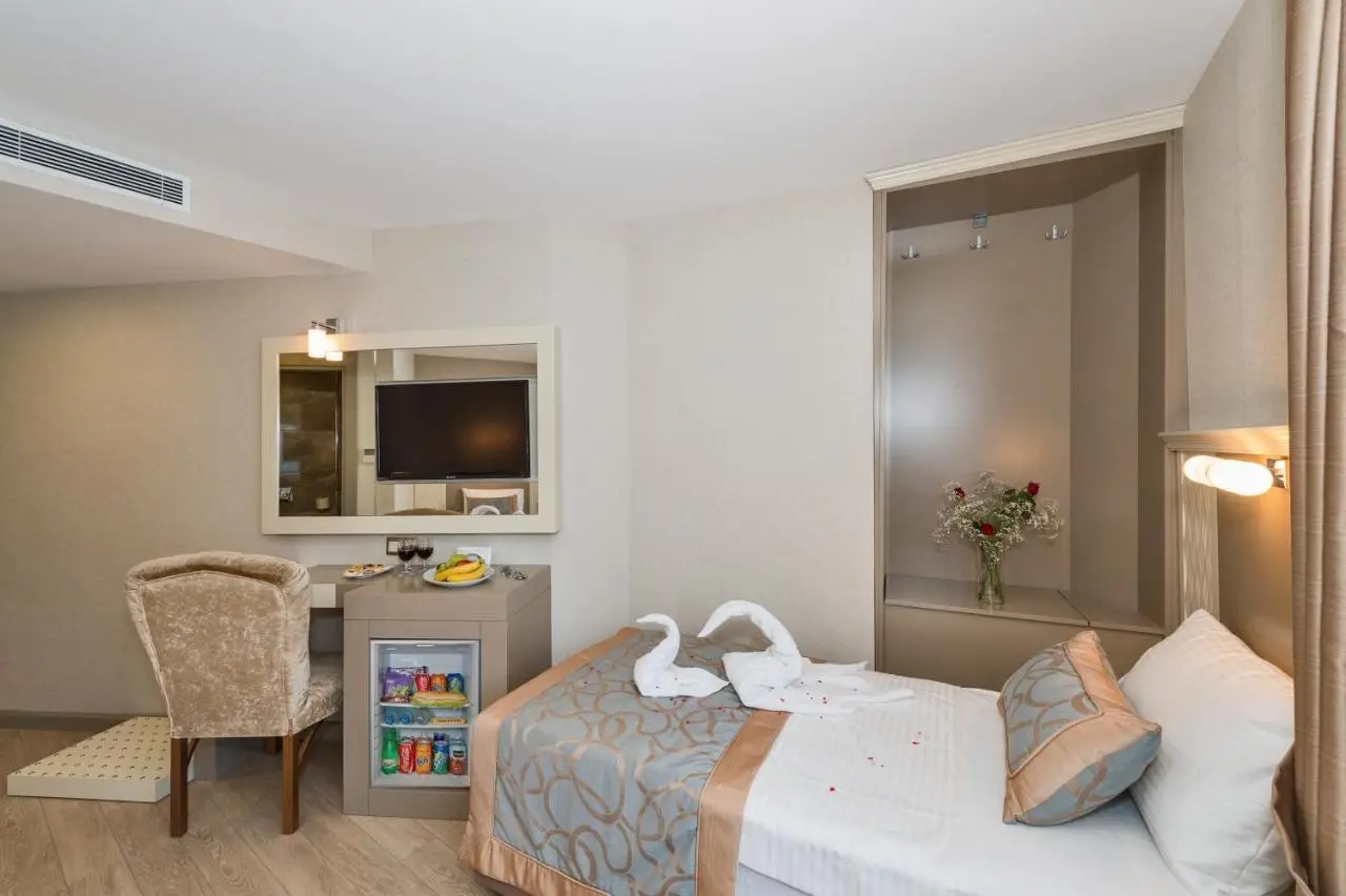 Marcello Hotel