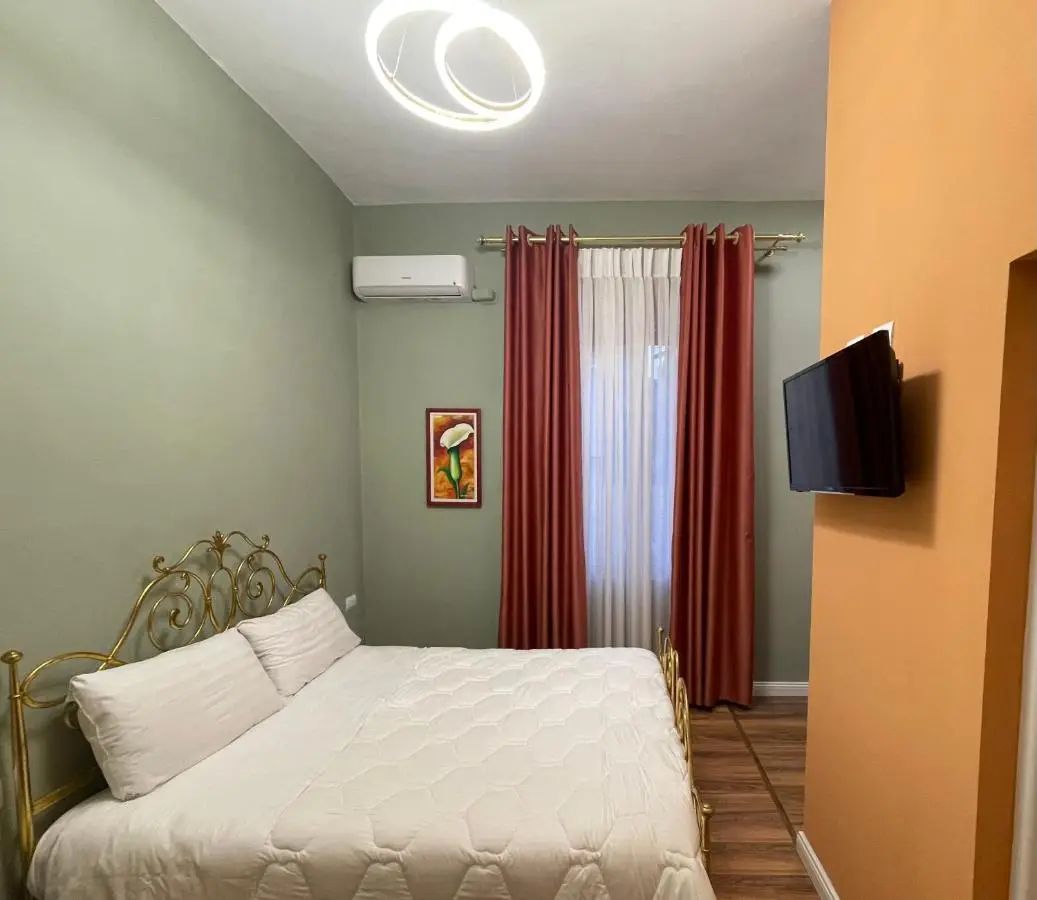 HOTEL VILA 15 - CENTER