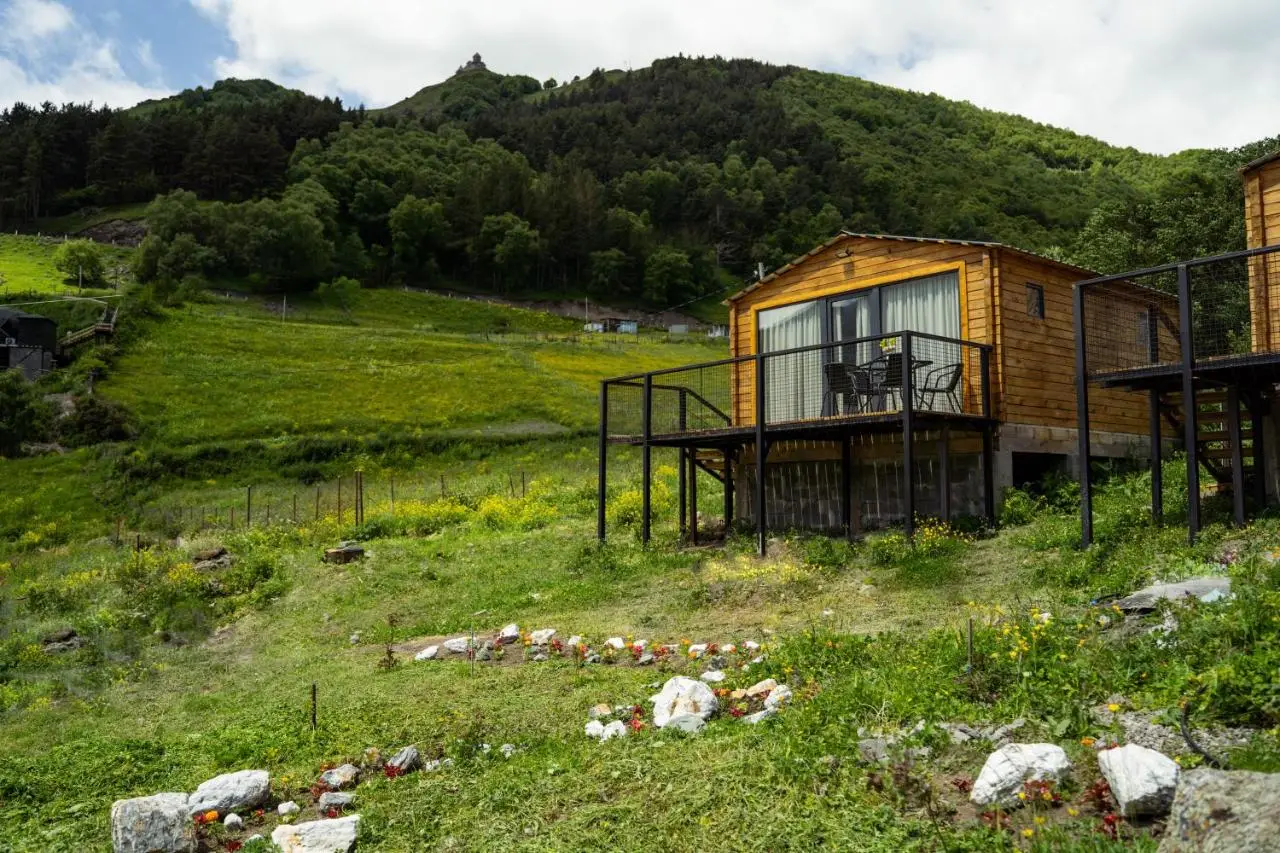 Cottage Mountain crystal kazbegi