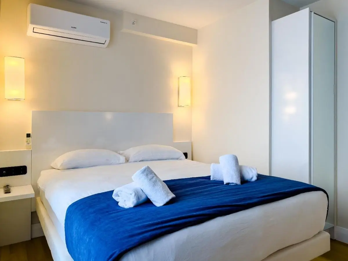 Orbi City Luxury Sea View Aparthotel